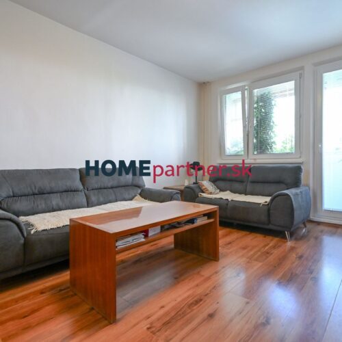 KAROLA ADLERA, 4-i byt, 79 m2– zasklená loggia, tichá lokalita, blízkosť prírody, klimatizácia