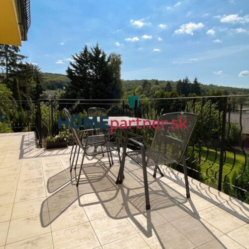 MARIANKA, 5-i dom, nádherný výhľad, krb, 340m2, Pozemok 11á, KALVÁRIA, tepelné čerpadlo