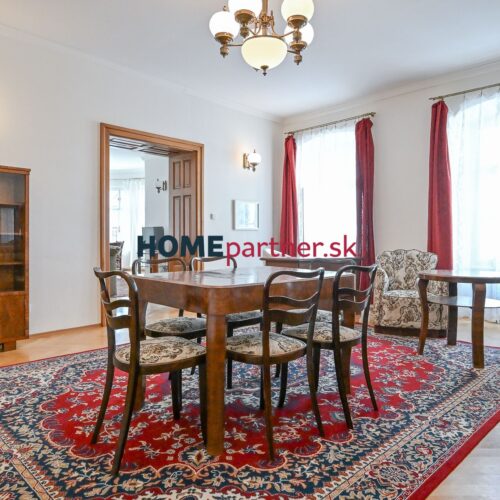 VENTÚRSKA, 3-i byt, 148 m2– historické centrum, tehla, kompletná rekonštrukcia bytu